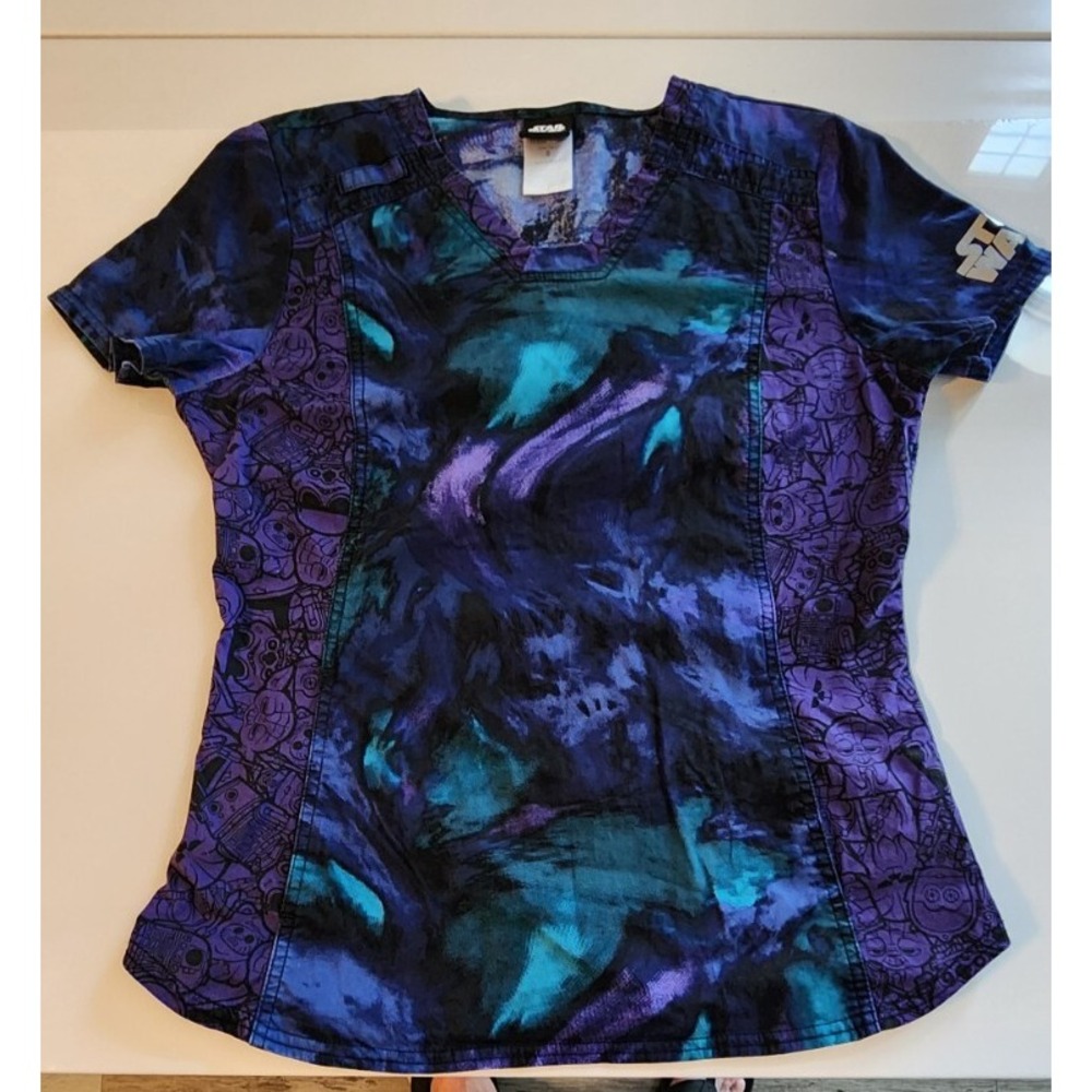 Star Wars Scrub Top Womens Small "Very Colorful" !